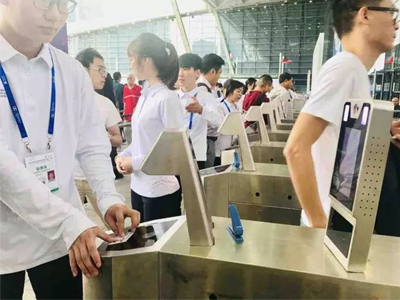 會展人臉識別%會展%%人臉識別%二維碼%展會入場人臉閘機閘機 哪家好？價格怎么樣？代理招商，生產(chǎn)廠家，價格，哪家好，多少錢，品牌，報價，廠家，哪個公司好